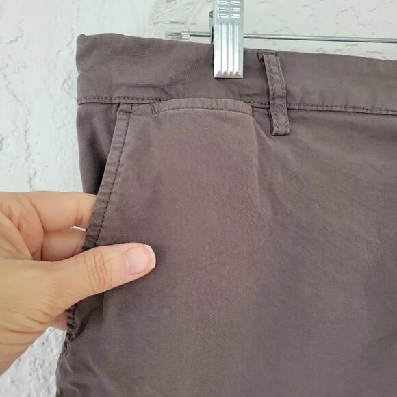 Goodthreads Chino Shorts Mens Size 38W Light Brown Slim Fit Flat Front - Picture 2 of 8